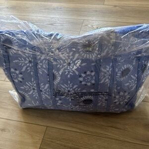 Roller rabbit Floral Pattern Blue Tote Bag - Women's Carryall